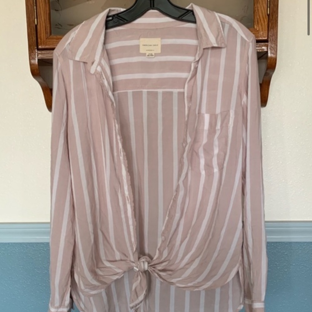 American Eagle Striped Soft Buttom Up